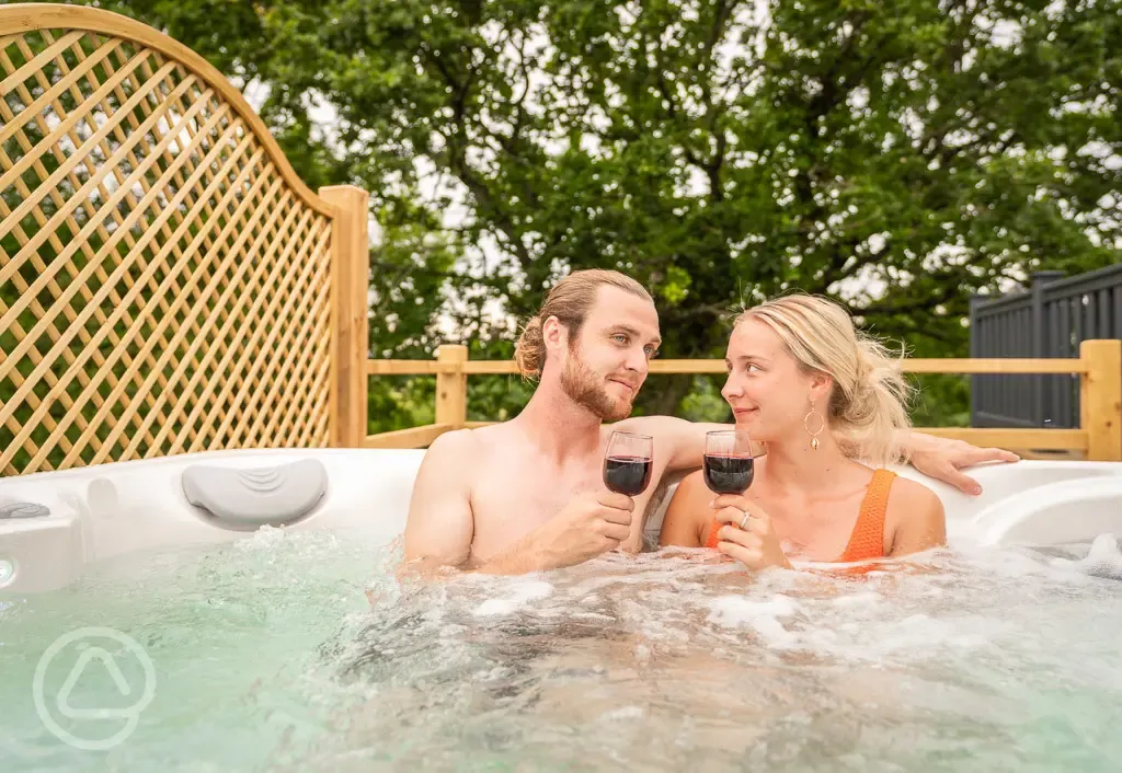 Luxury lodge style holiday accommodation with hot tub