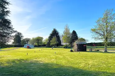 Overview of the grass pitches at Zeacombe House Caravan Park
