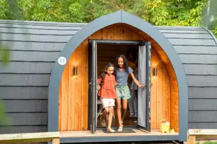 Carlton Meres Holiday Park, Carlton, Saxmundham, Suffolk (4.6 miles)