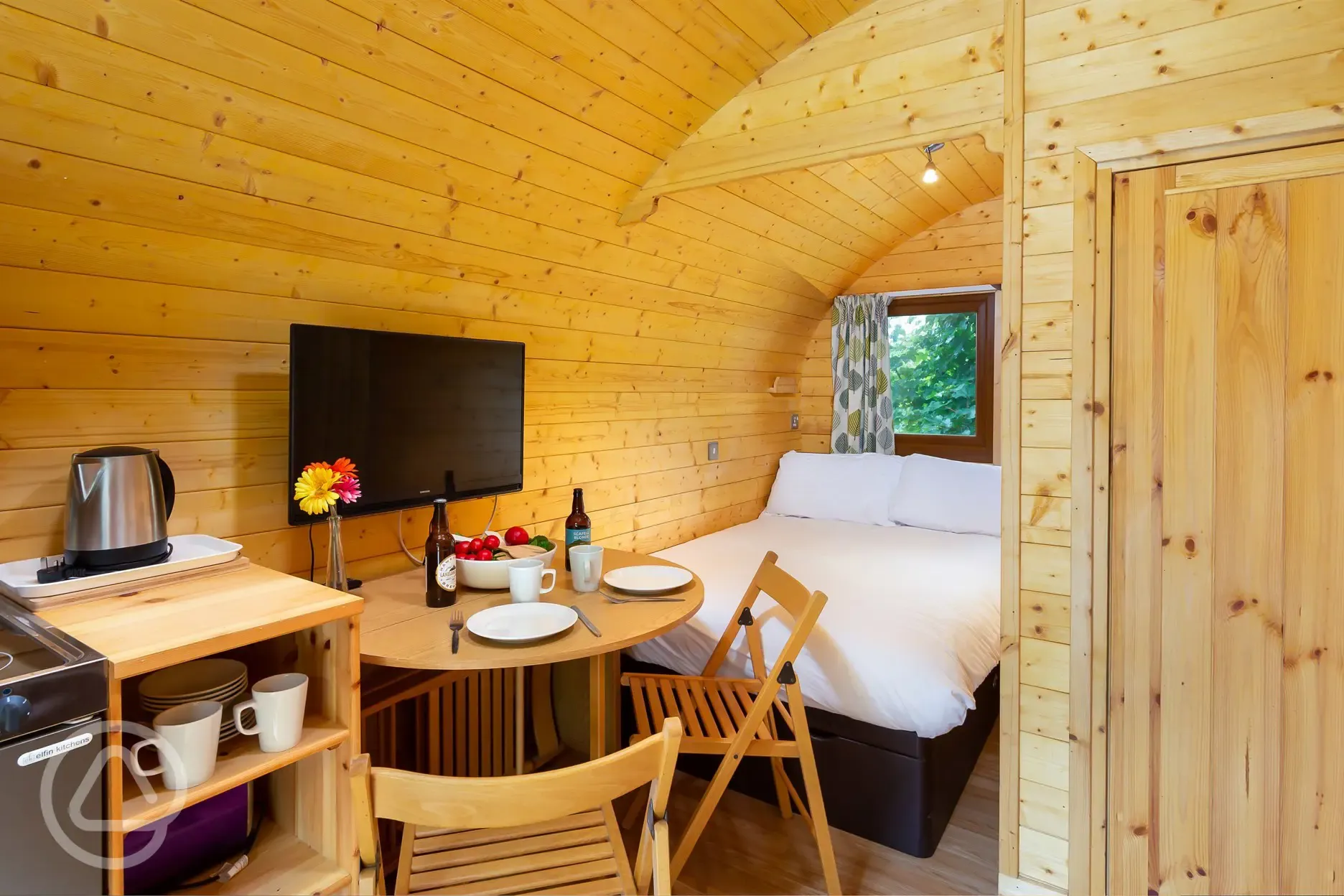Super Deluxe Glamping Pod