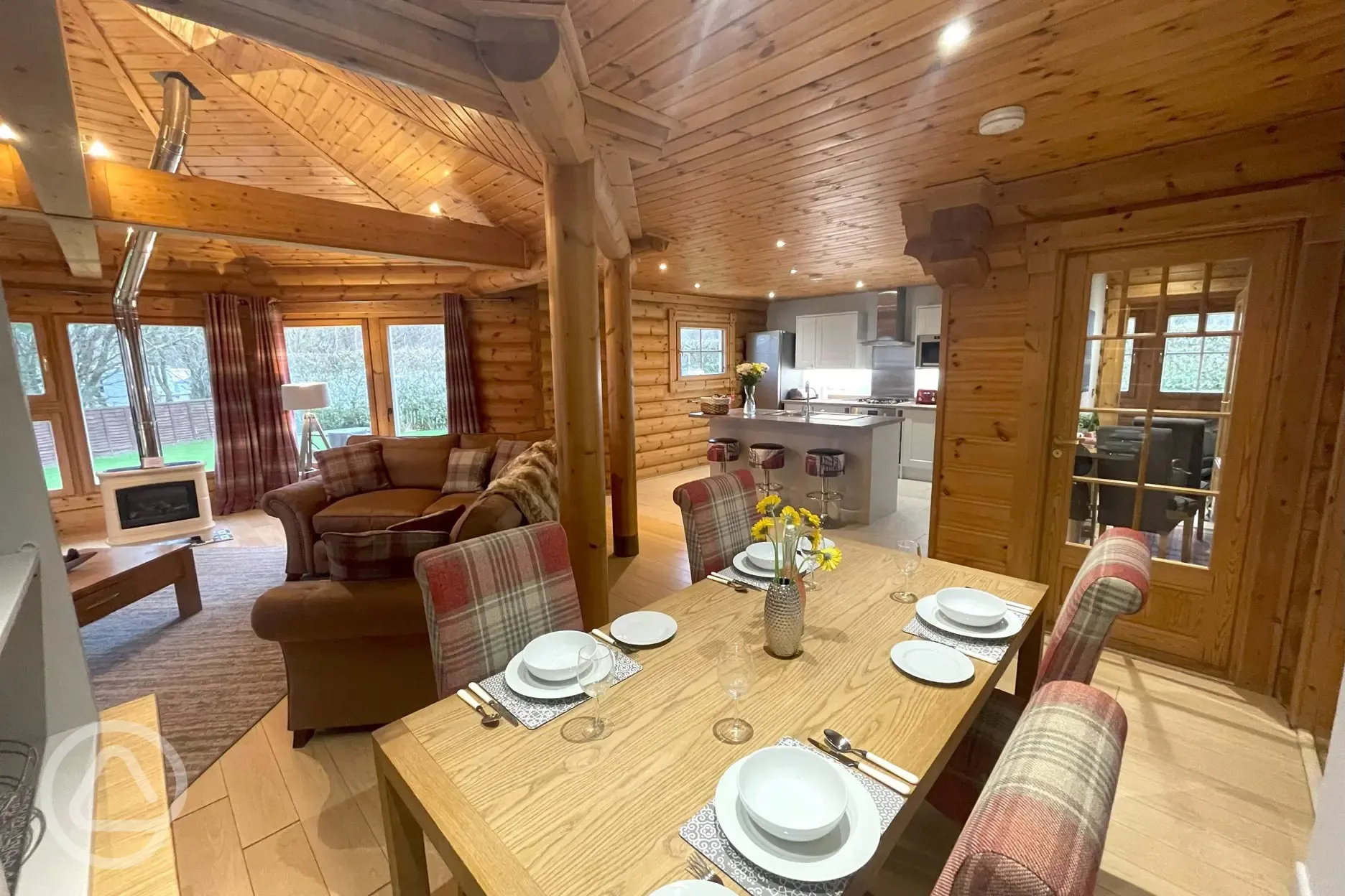 Lodge Dining Room, Lounge and Kitchen