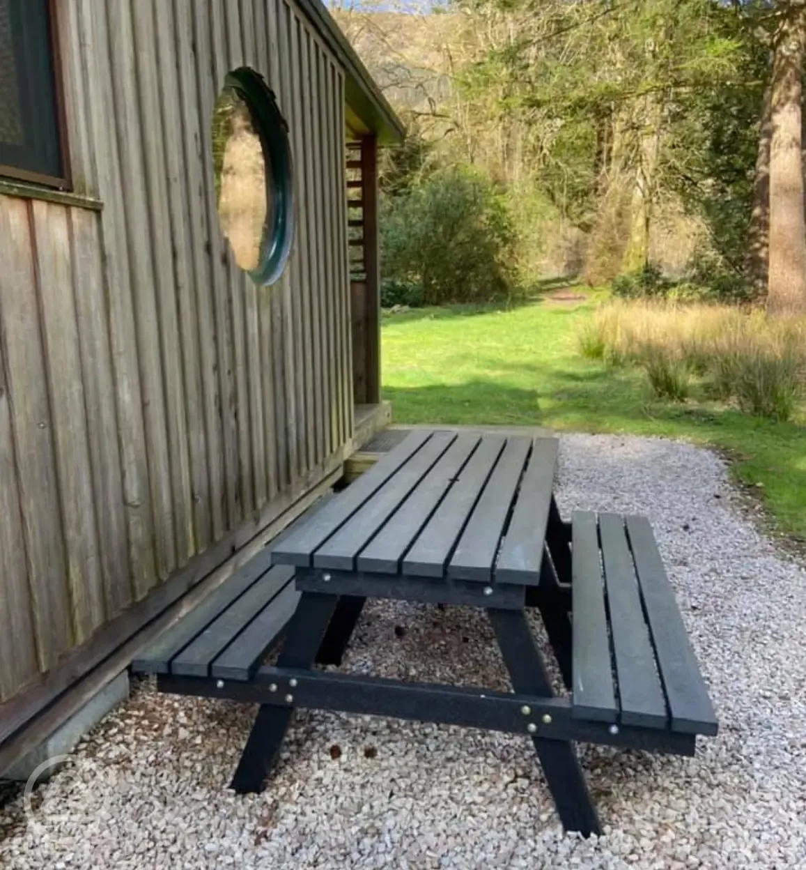 Bothie camping pod outdoor picnic table (Alder and Larch)