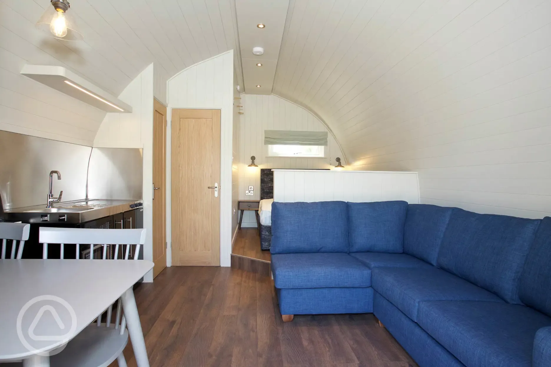 Superior ensuite glamping pod with wood fired hot tub- interior 