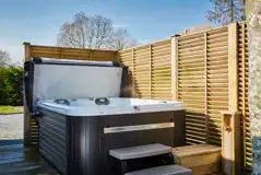 Private electric hot tubs Private electric hot tubs