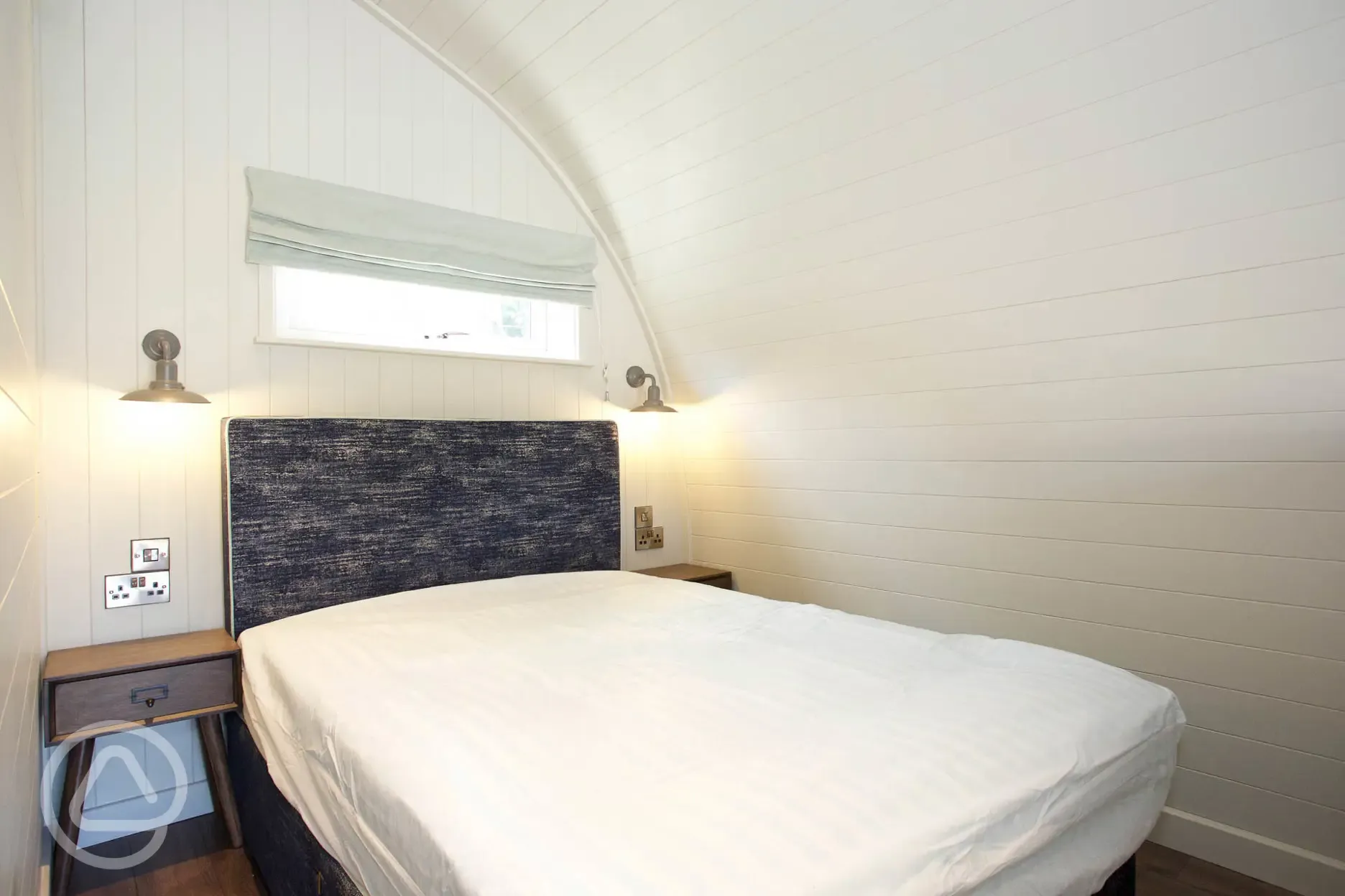 Superior ensuite glamping pod with wood fired hot tub - bedroom