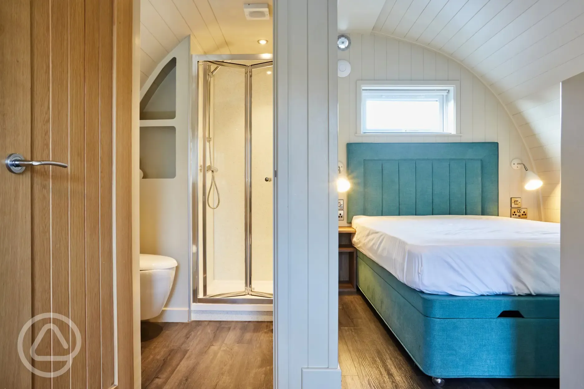 Superior ensuite glamping pod with electric hot tub- interior