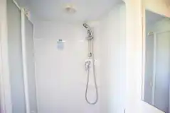 Pre-pitched touring caravan - Luna shower