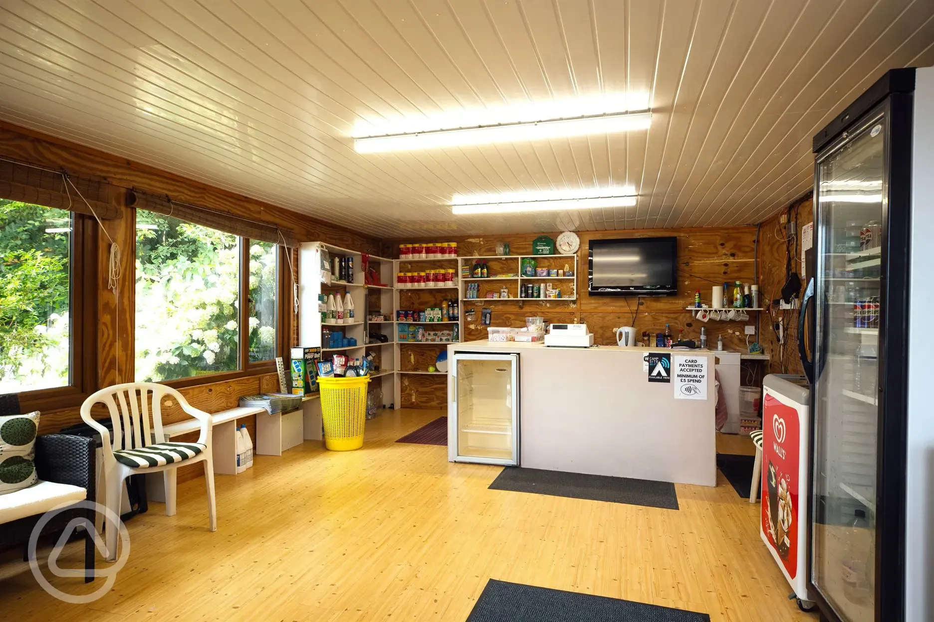 Seasonal onsite shop