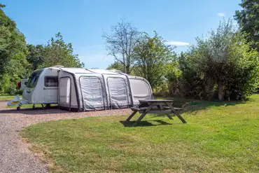 Fully serviced hardstanding pitches with 16 amp hook ups