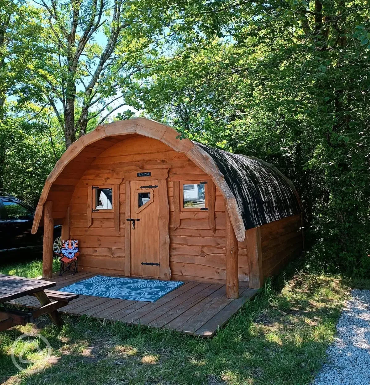 Family camping pod