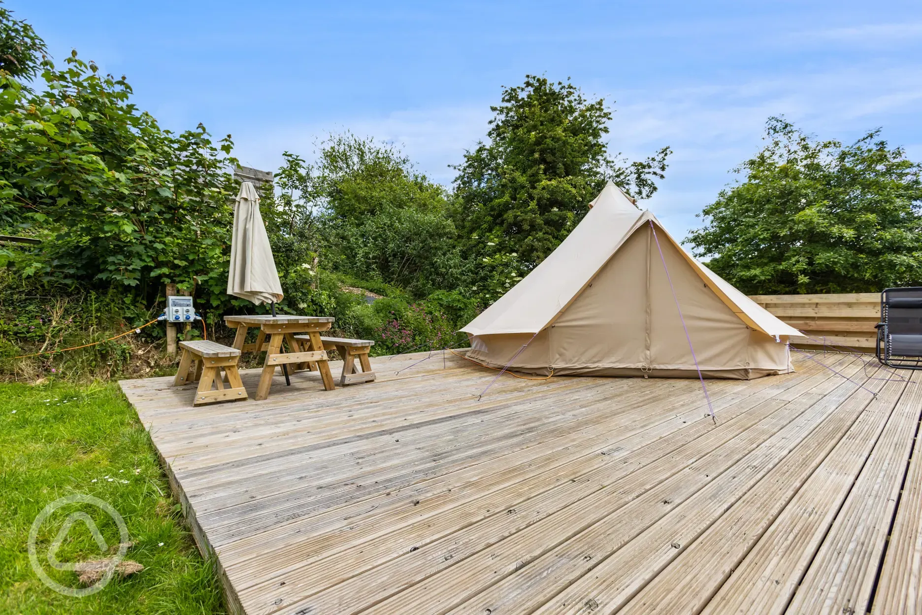 Bell tent 