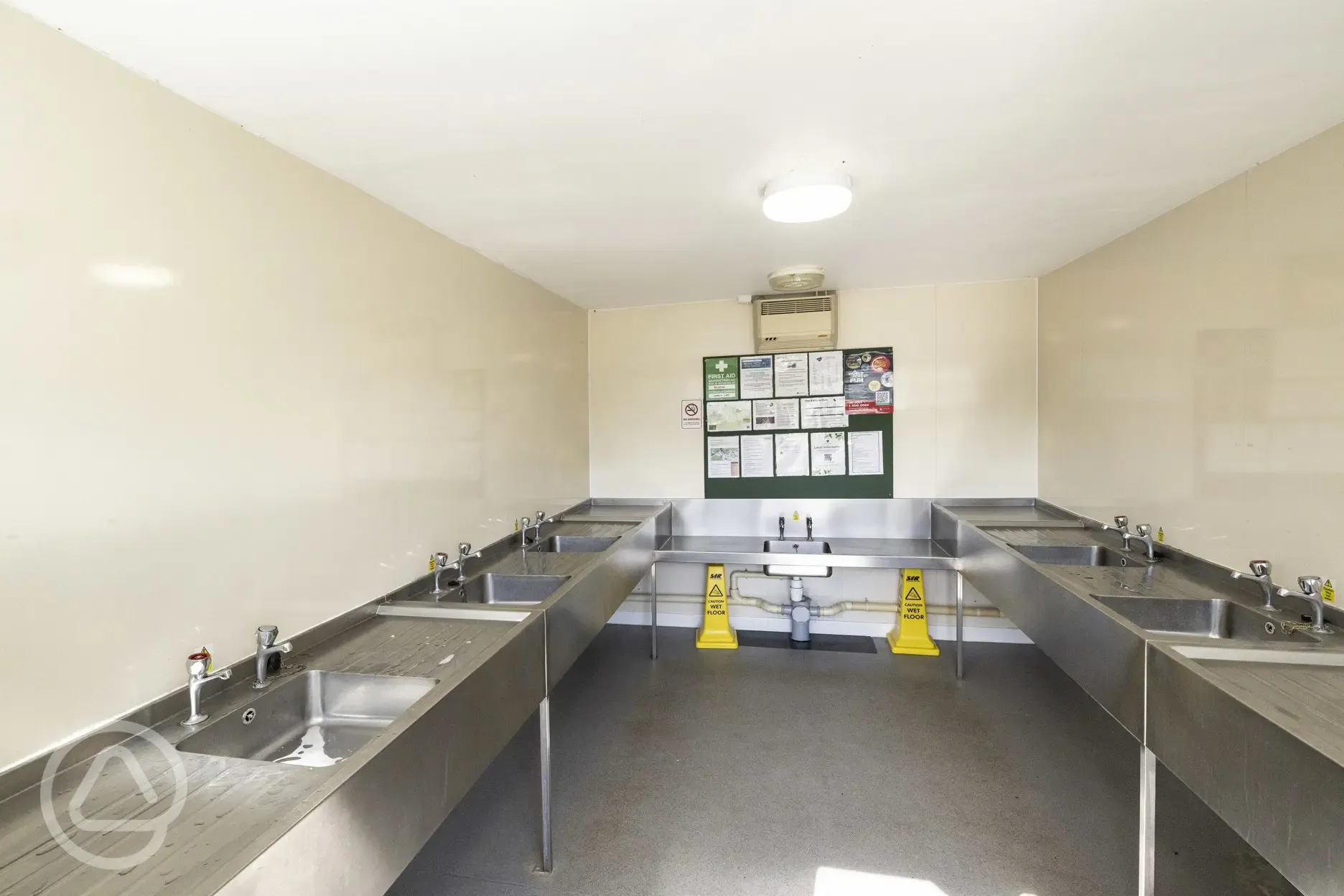 Washing up area