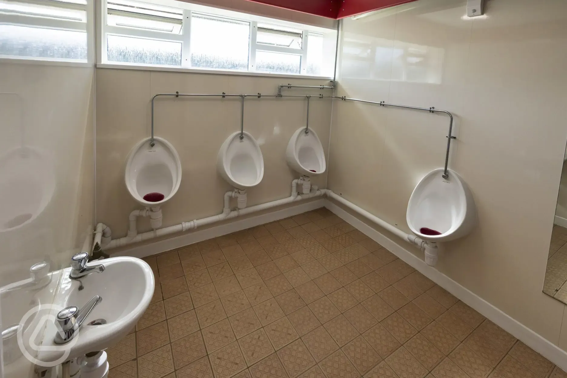 Male urinals