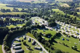 Greenhills Holiday Park, Bakewell, Derbyshire (8.9 miles)