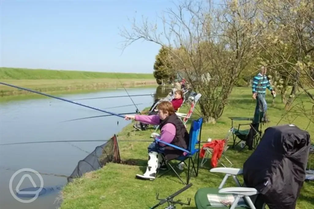 People Fishing