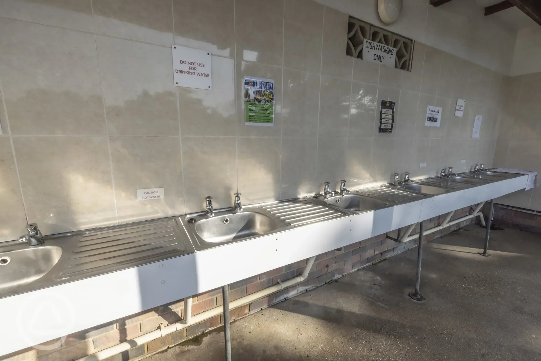 Washing up area