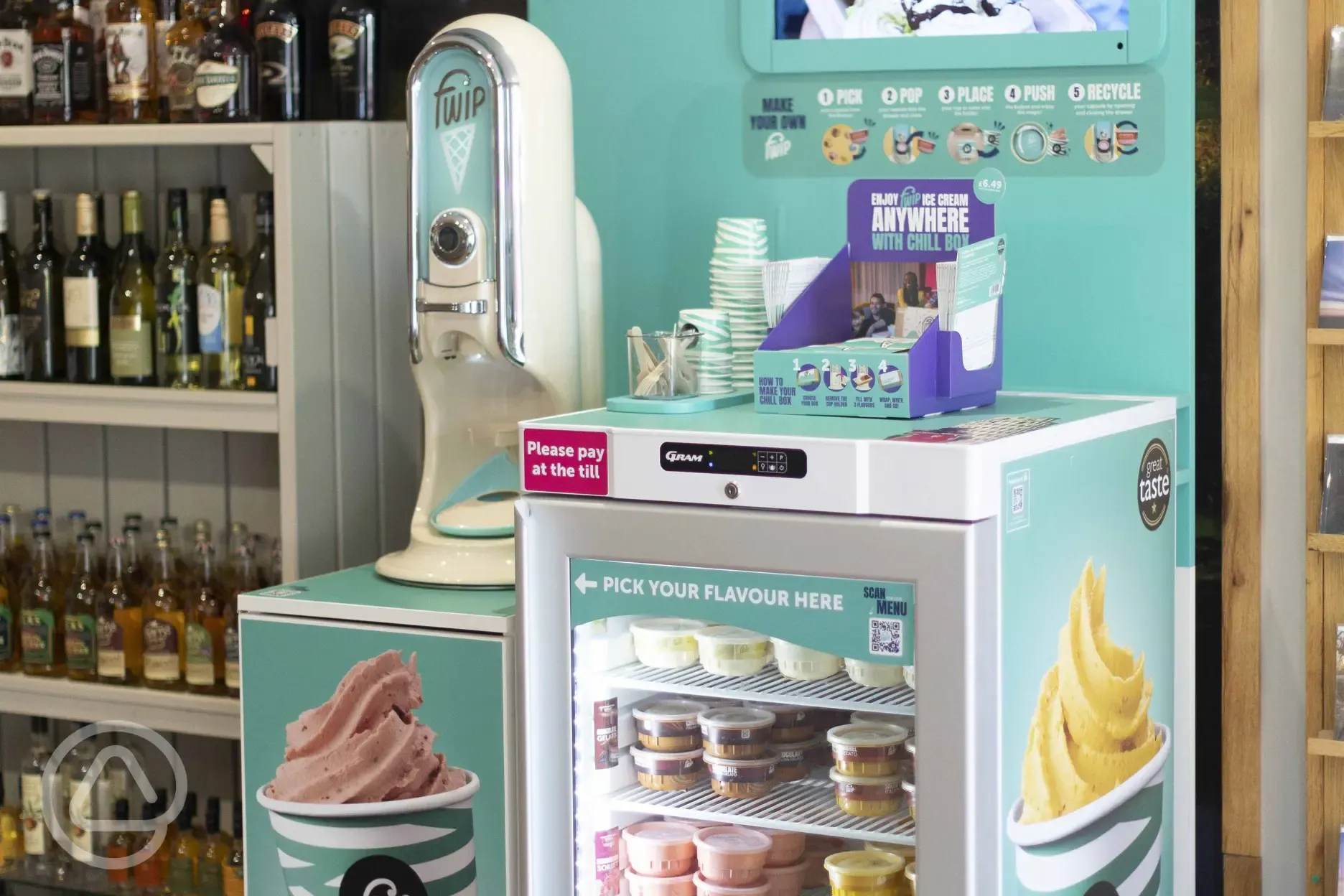 Italian gelato ice cream machine at Old Oaks