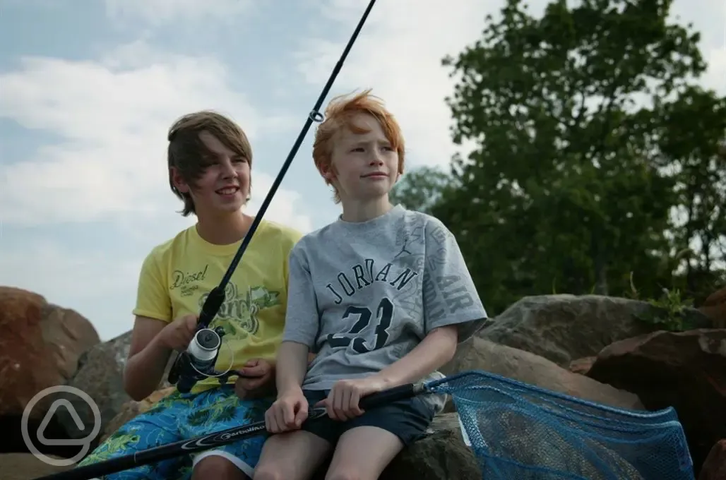 Catch and release fishing available onsite Catch and release fishing available onsite