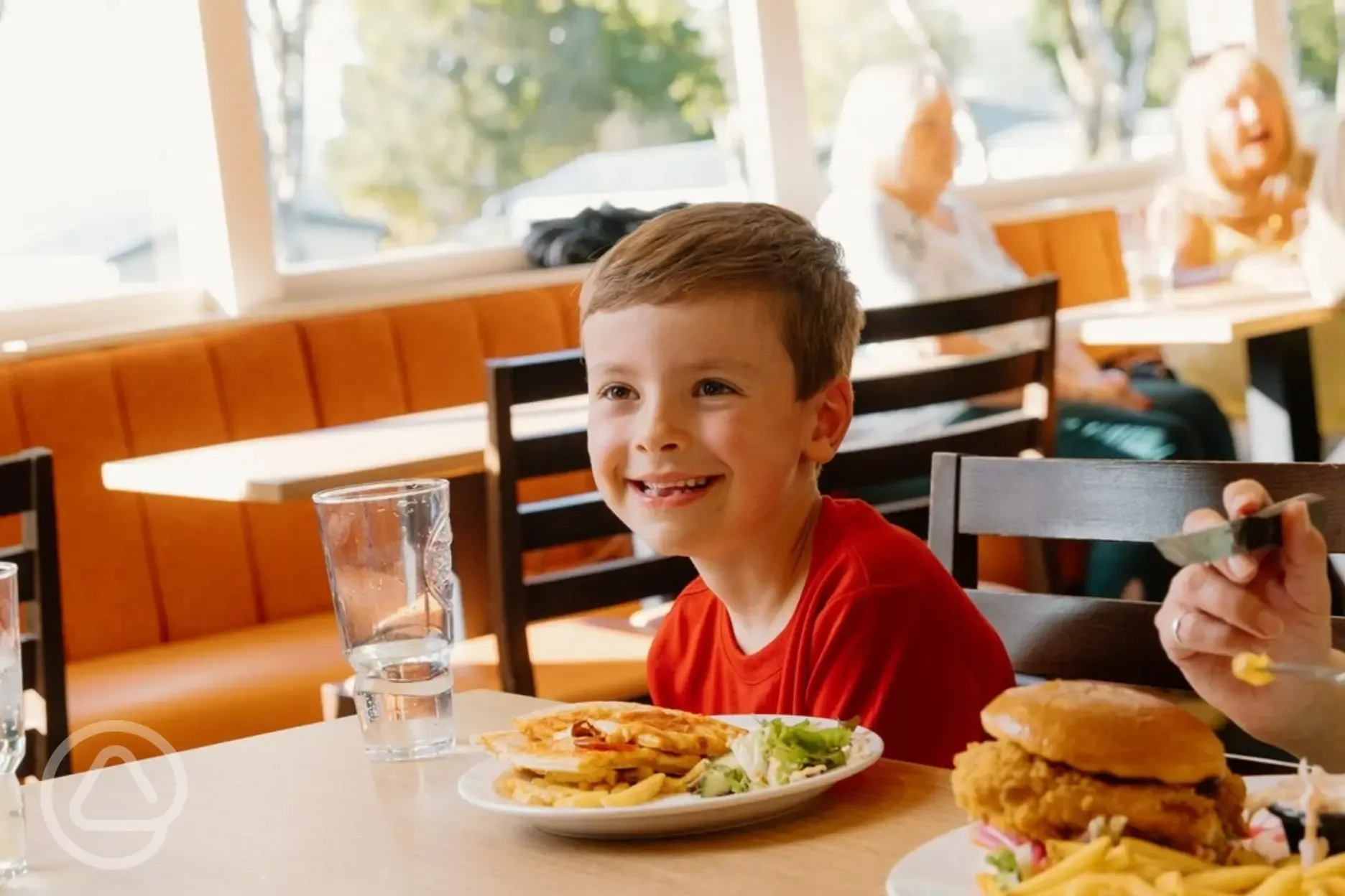 Hot lunches and dinners served at the Castle Isle Inn Hot lunches and dinners served at the Castle Isle Inn