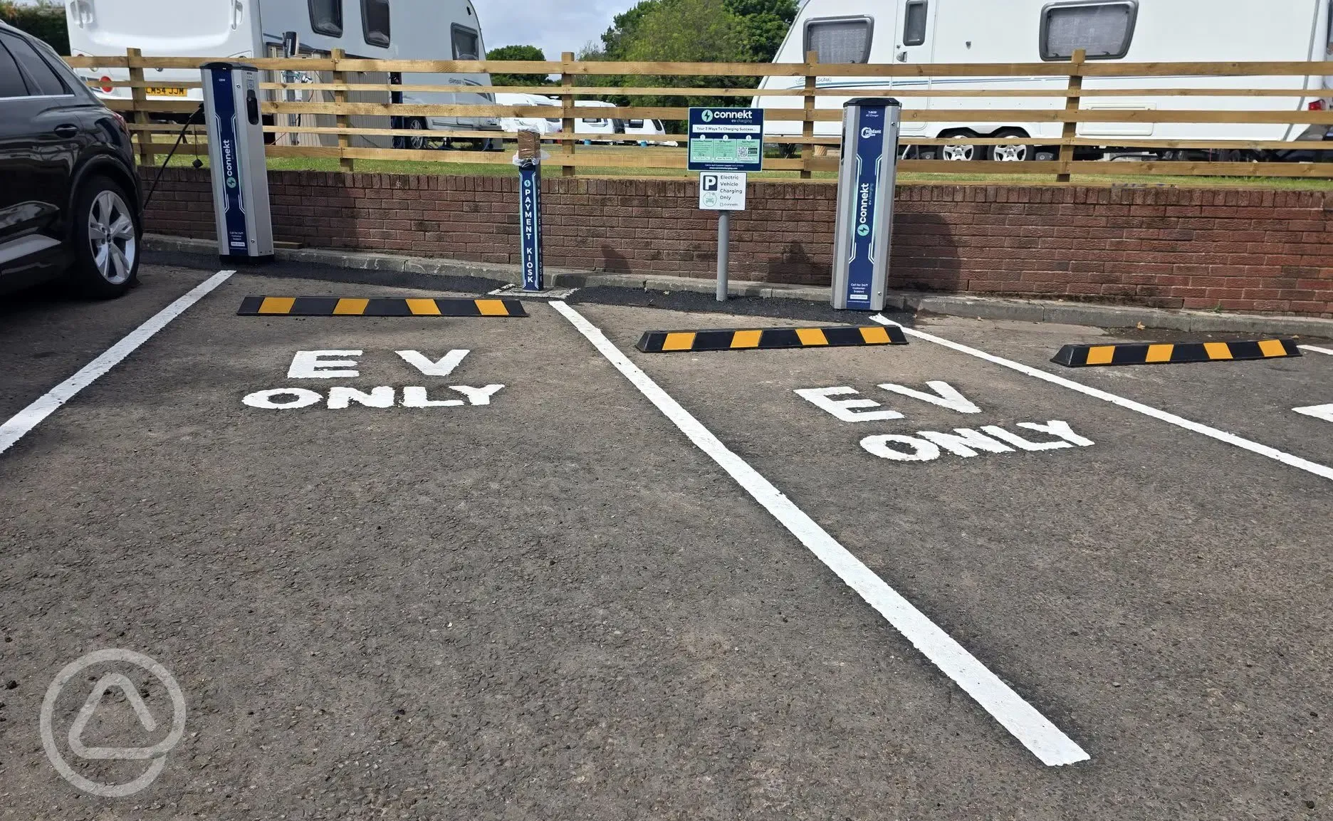 EV charging points by reception EV charging points by reception
