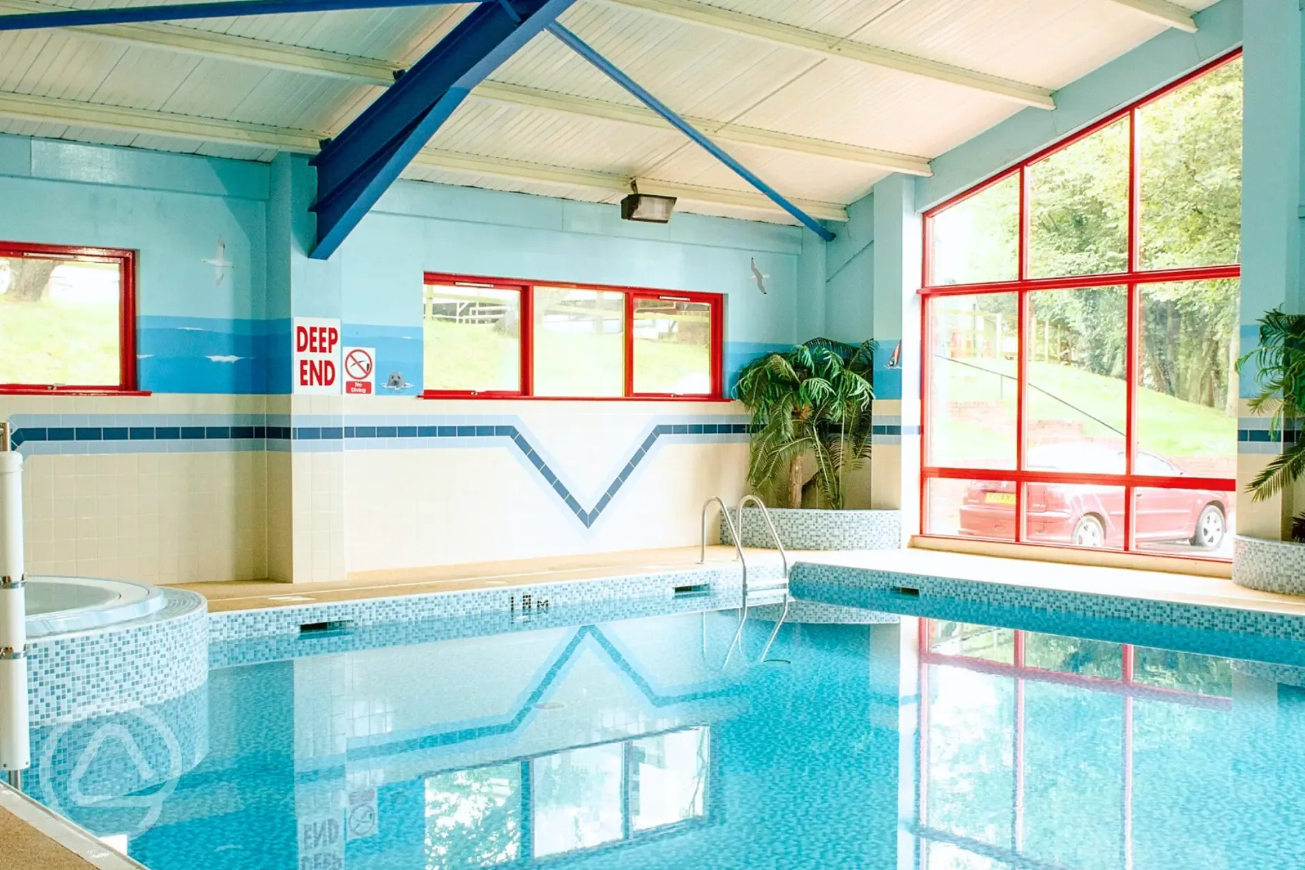 Indoor heated swimming pool (open year round) Indoor heated swimming pool (open year round)