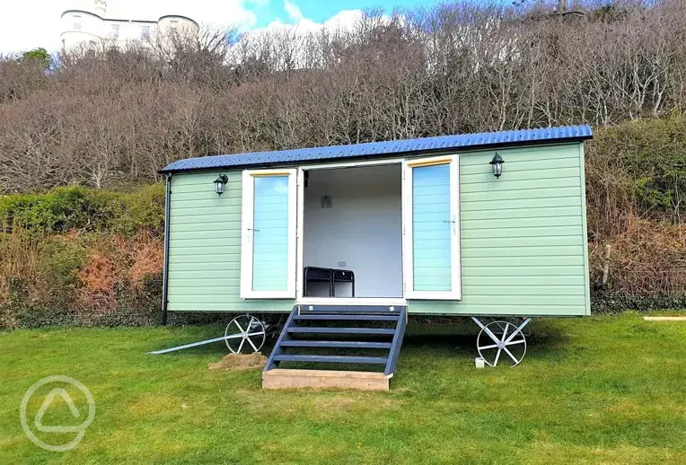 Shepherd's hut