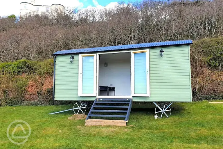 Shepherd's hut