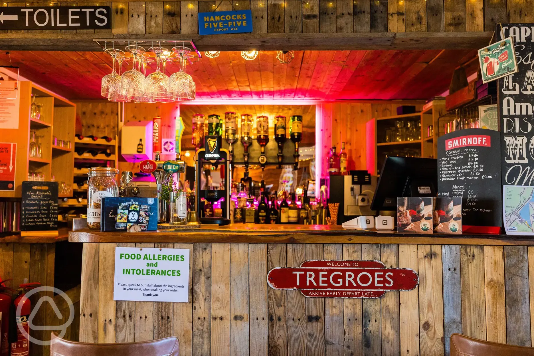 Tregroes Pantry licensed bar