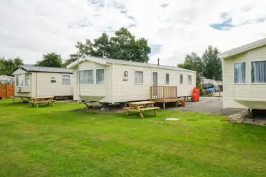 Lakeside Caravan Park