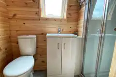 Executive glamping pod ensuite
