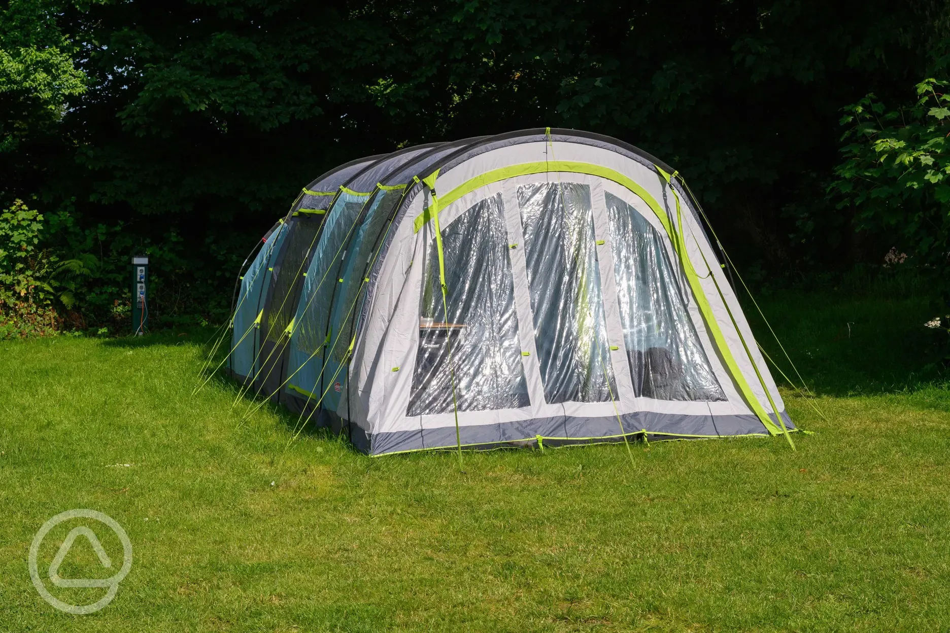 Tent with electric hookup