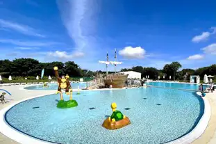 Monkey Tree Holiday Park, Hendra Croft, Newquay, Cornwall (4.4 miles)