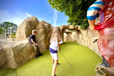 Mini golf