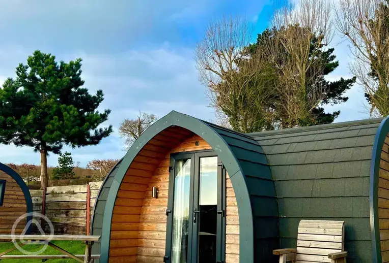 Otter camping pods (four persons)