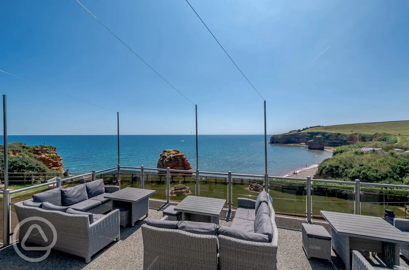 Pebbles restaurant outdoor seating