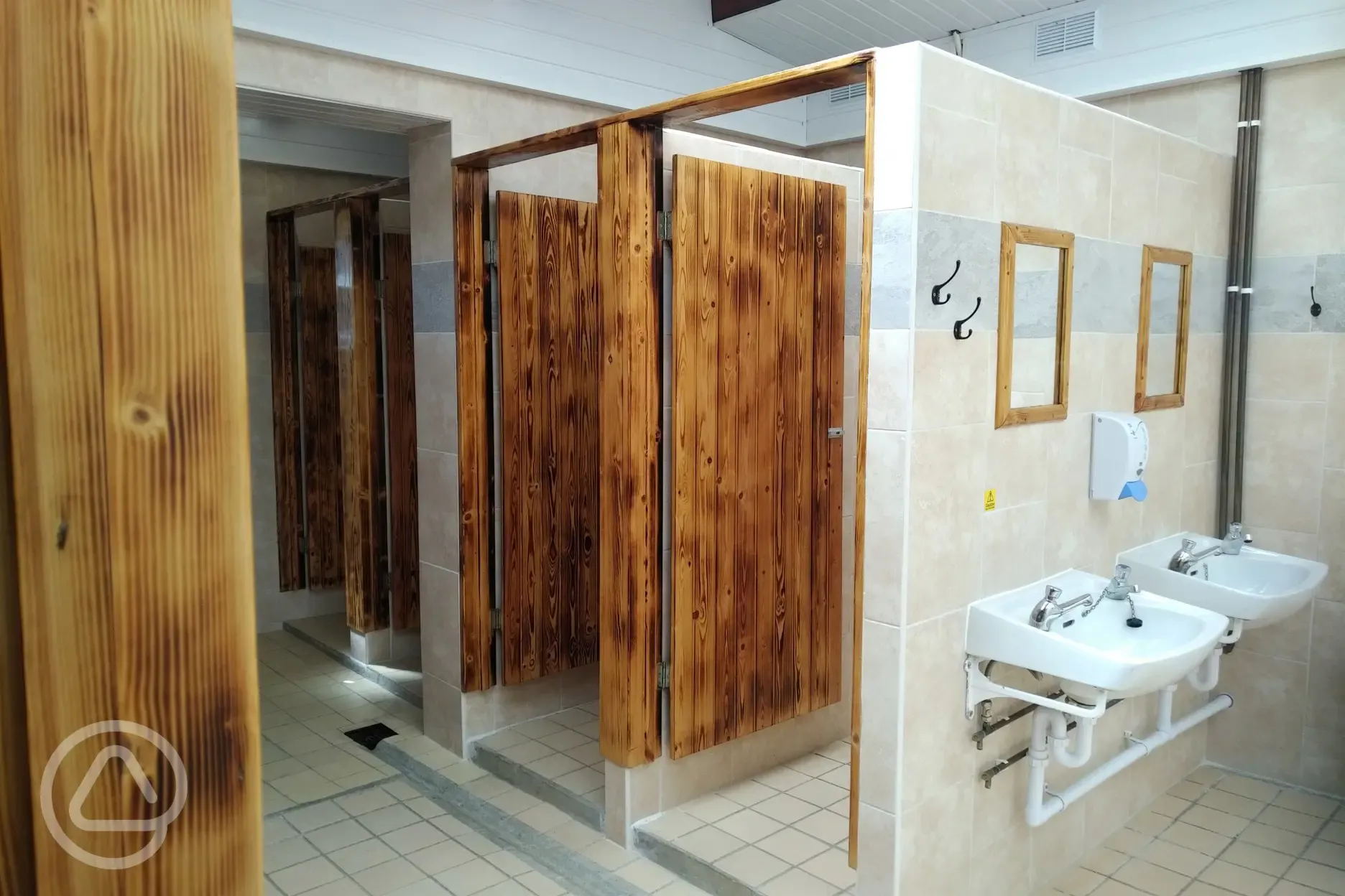 Toilet cubicles and hand basins Toilet cubicles and hand basins