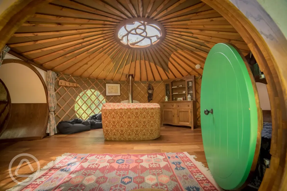 Halfling yurt living space