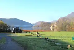 Lakeside electric hardstanding pitches at Llyn Gwynant Campsite