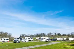 Twll Y Clawdd Touring and Camping Park, Llanrug, Caernarfon, Gwynedd