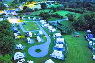 Twll Y Clawdd Touring and Camping Park