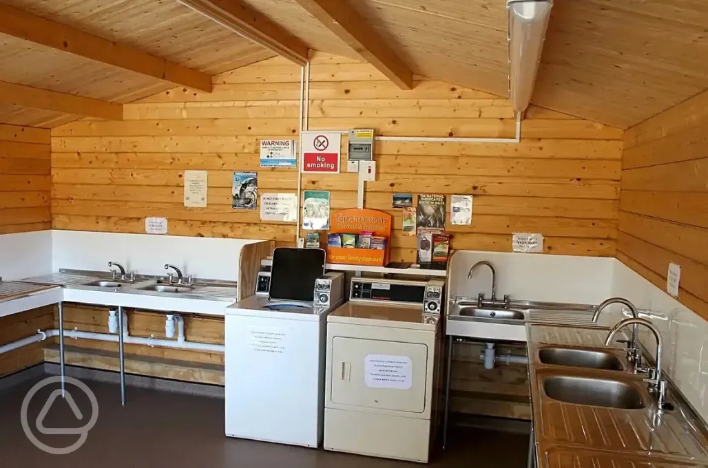 Washing up area and laundry room