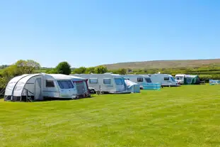 Kennexstone Camping and Touring Park, Llangennith, Swansea (3.9 miles)