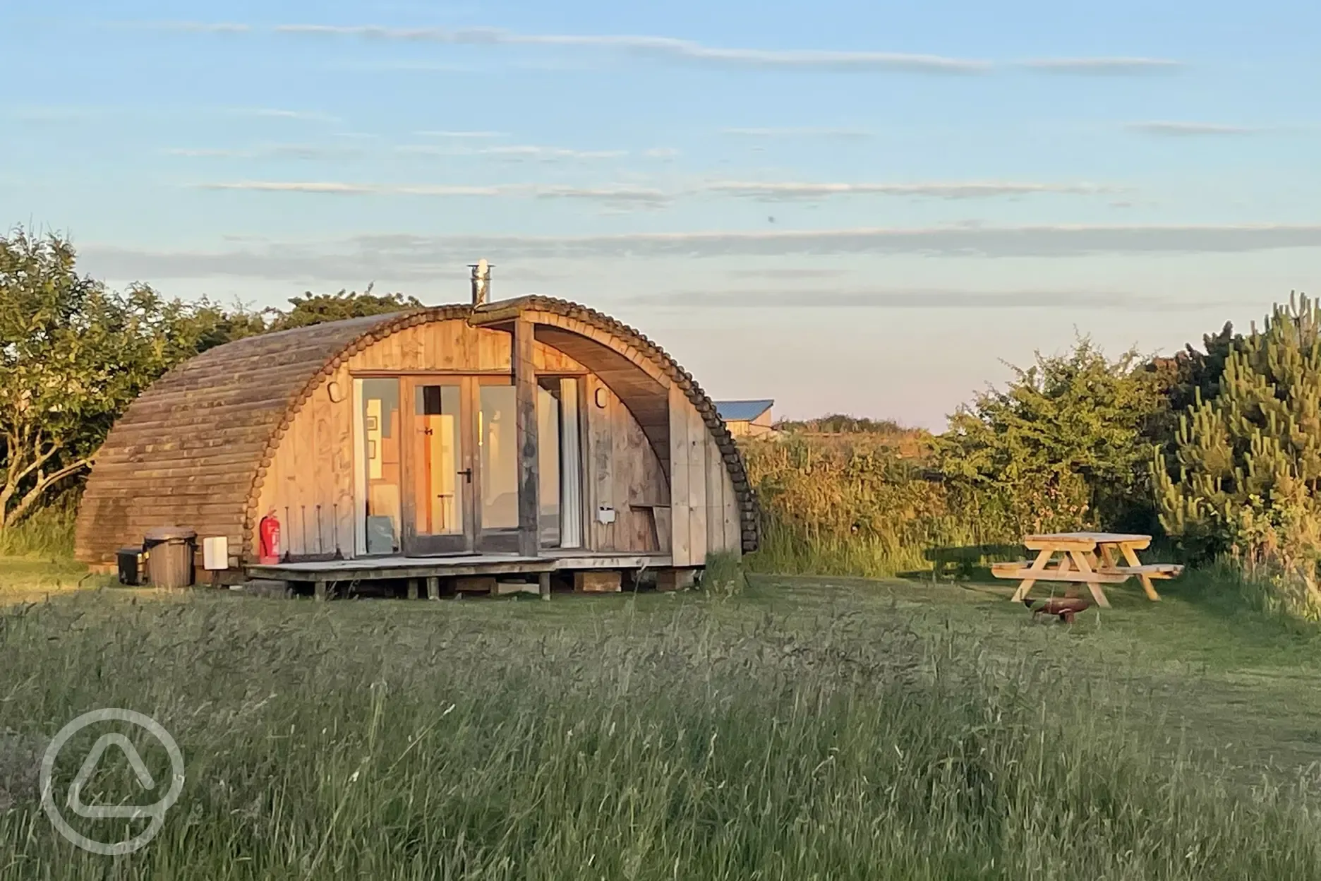 Ensuite glamping pod (one bedroom)