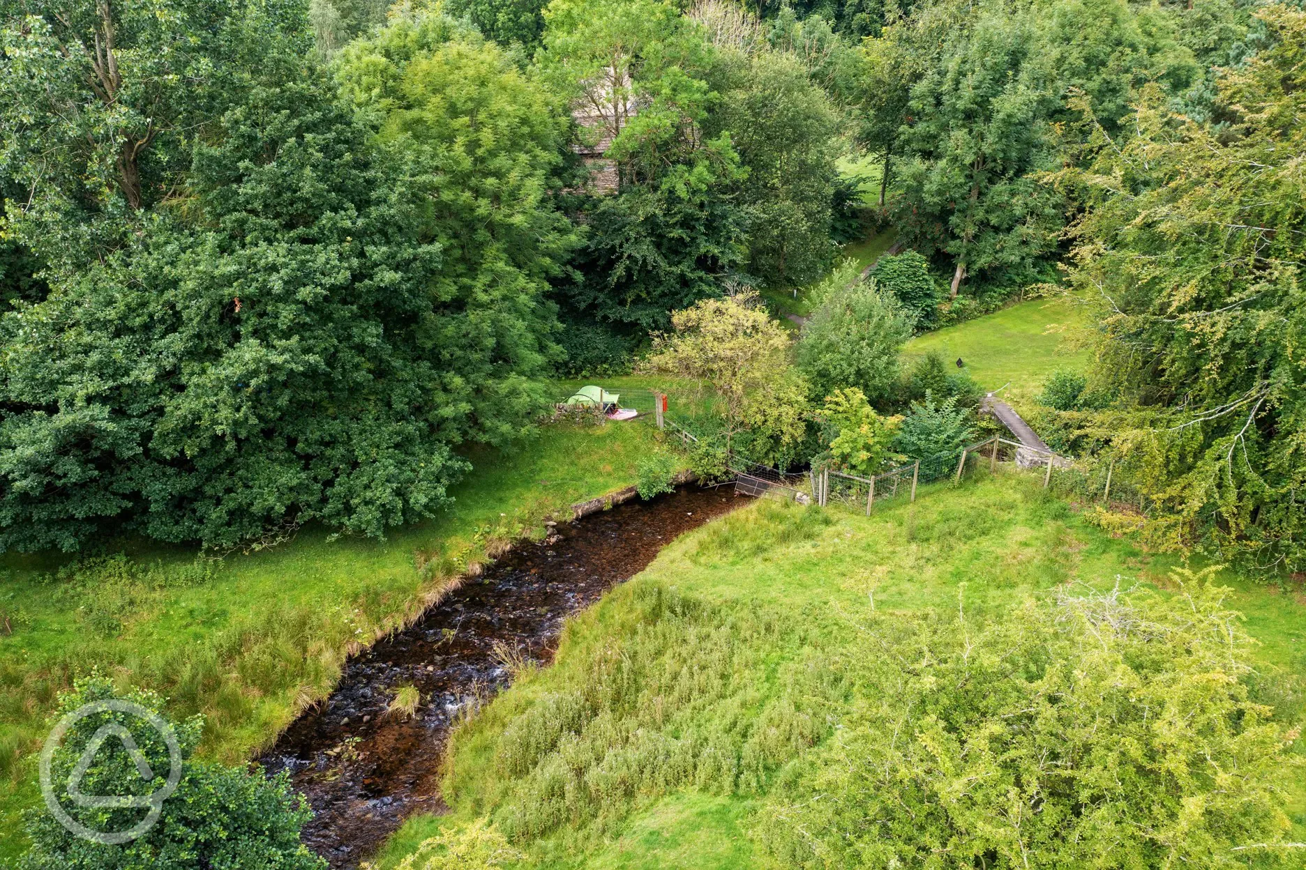 Fieldhead Campsite in Edale, Derbyshire book online now