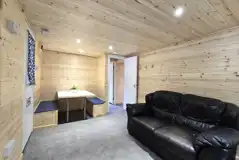 Silver Birch lodge lounge/dining area