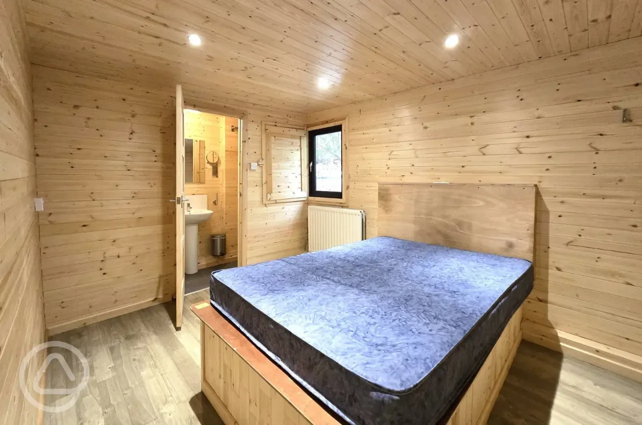 Aspen lodge double bedroom