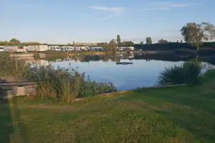 Lake Ross Caravan Park and Fishery, West Pinchbeck, Spalding, Lincolnshire