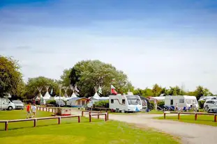 Holme Pierrepont Country Park Campsite, Holme Pierrepont, Nottingham, Nottinghamshire