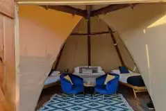 Tipi interior