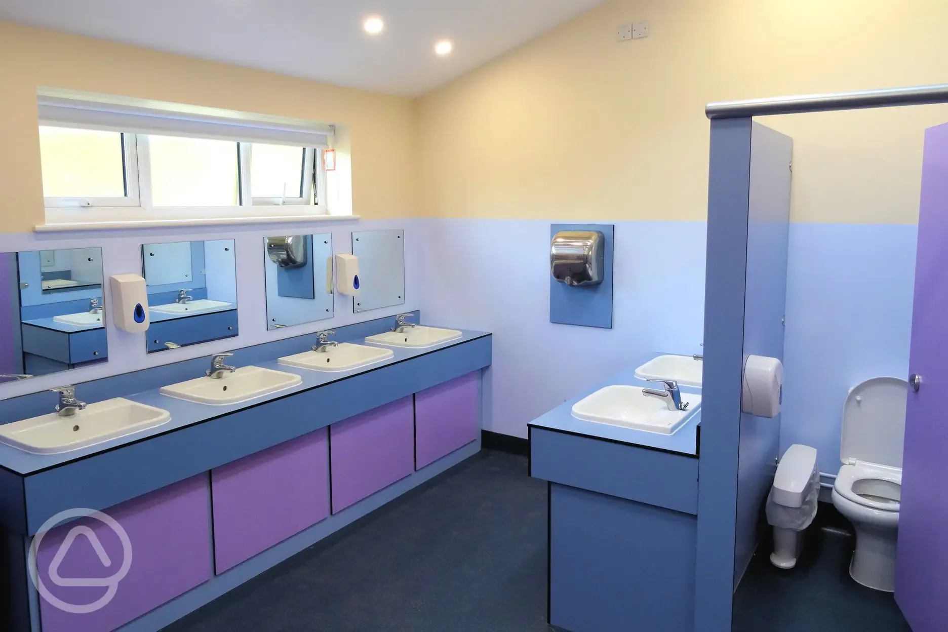 Heated toilet block at Stubcroft Farm Campsite